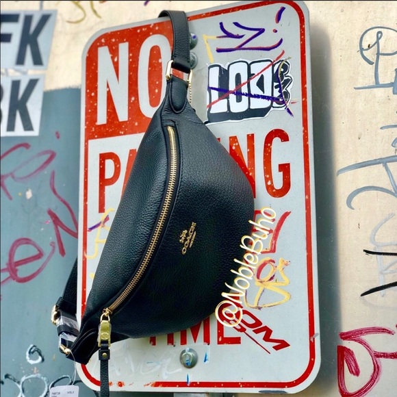 COACH Belt Bag / Fanny Pack Pebble Black - Picture 2 of 11